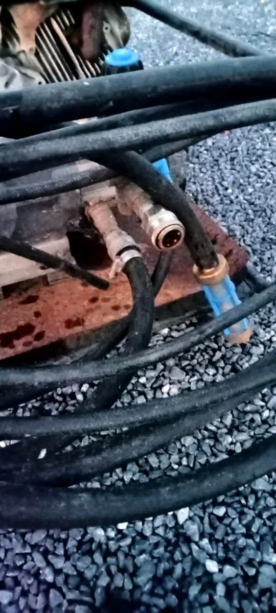 Honda power washer 3000psi - Image 4