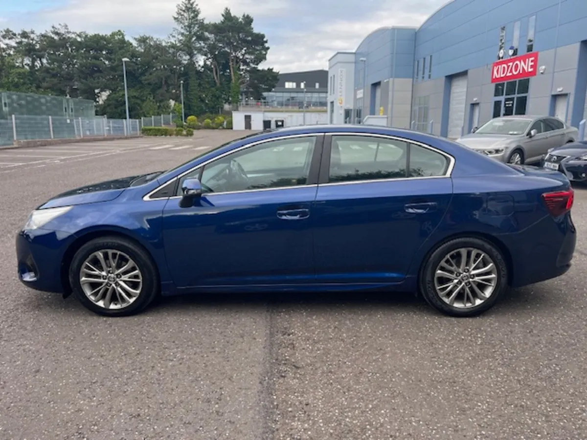 HIGH SPEC LOW MILEAGE  LUNA 12 MONTHS WARRANTY - Image 4