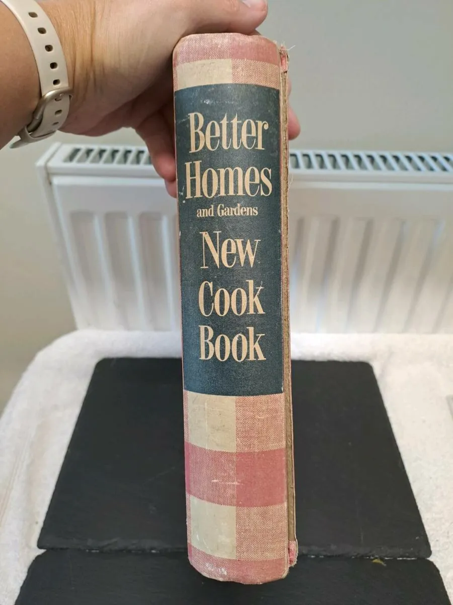 Better Homes & Gardens 1st edition 1953 - Image 2