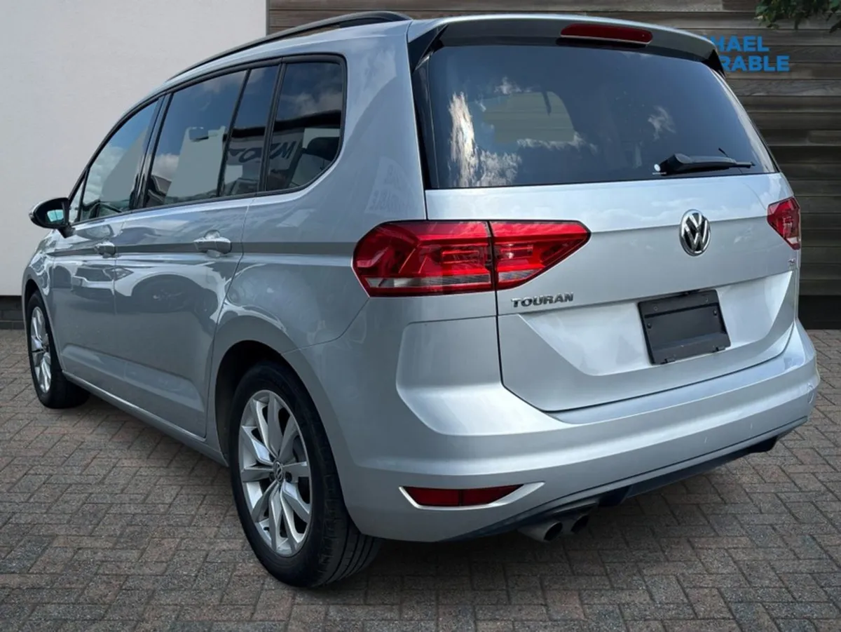 Volkswagen Touran 7 Seater 1.4 TSI Petrol Automat - Image 4