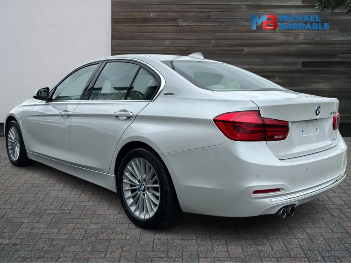 BMW 3 Series 330e Plug in Hybrid - Image 4