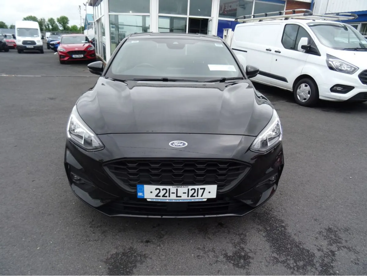 Ford Focus St-line Edition 5DR 1.0t1 1.0t125 MHE - Image 3
