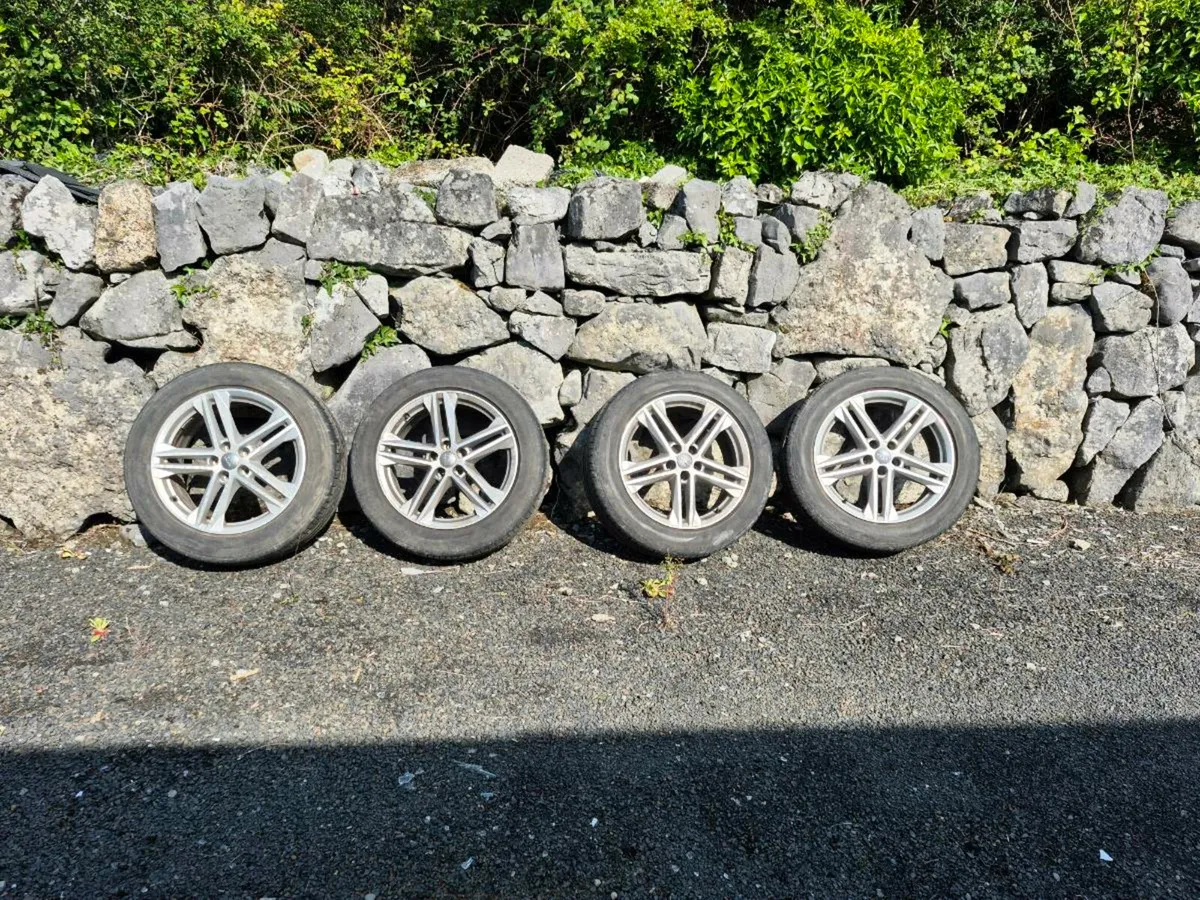 Audi 4 wheels - Image 1