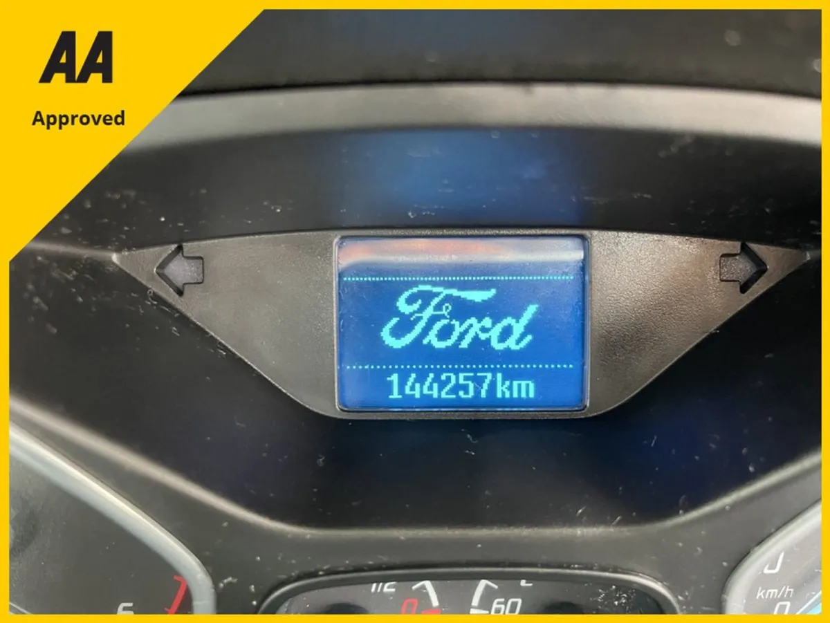 Ford Focus 1.6 Tdci Free Delivery - Image 4