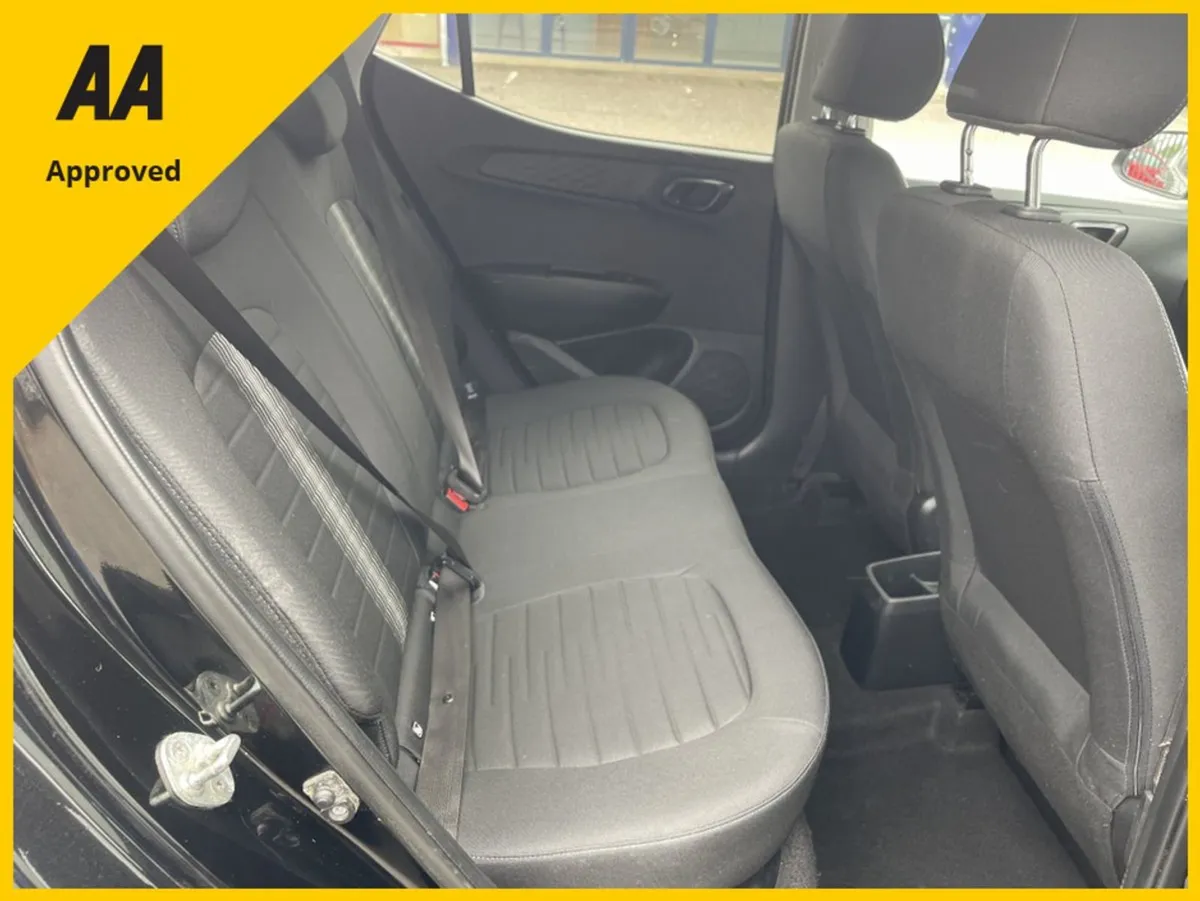 Hyundai i10 Deluxe Plus ECO Free Delivery - Image 2