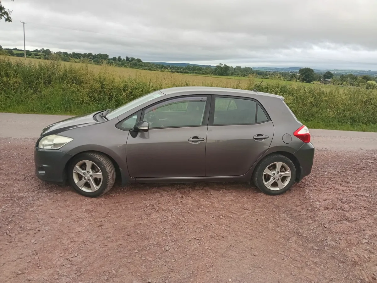 Toyota Auris 1.4d4d diesel Nct 5/26 - Image 3