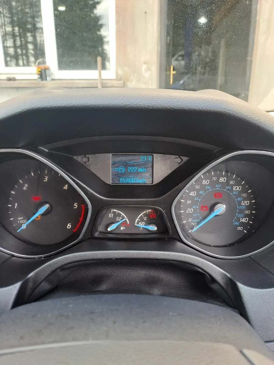 Ford Focus 2014 - Image 3