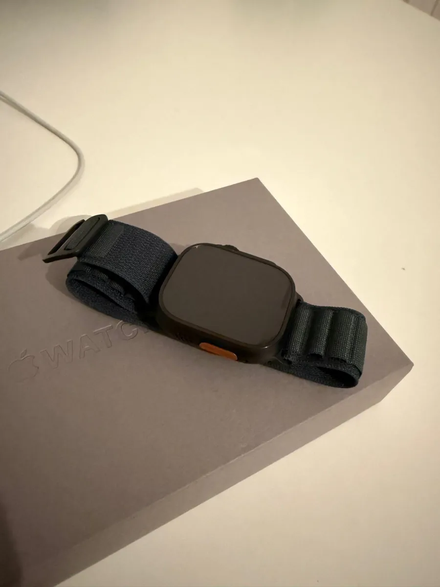 Apple Watch Ultra 2 Satin Black - Image 2