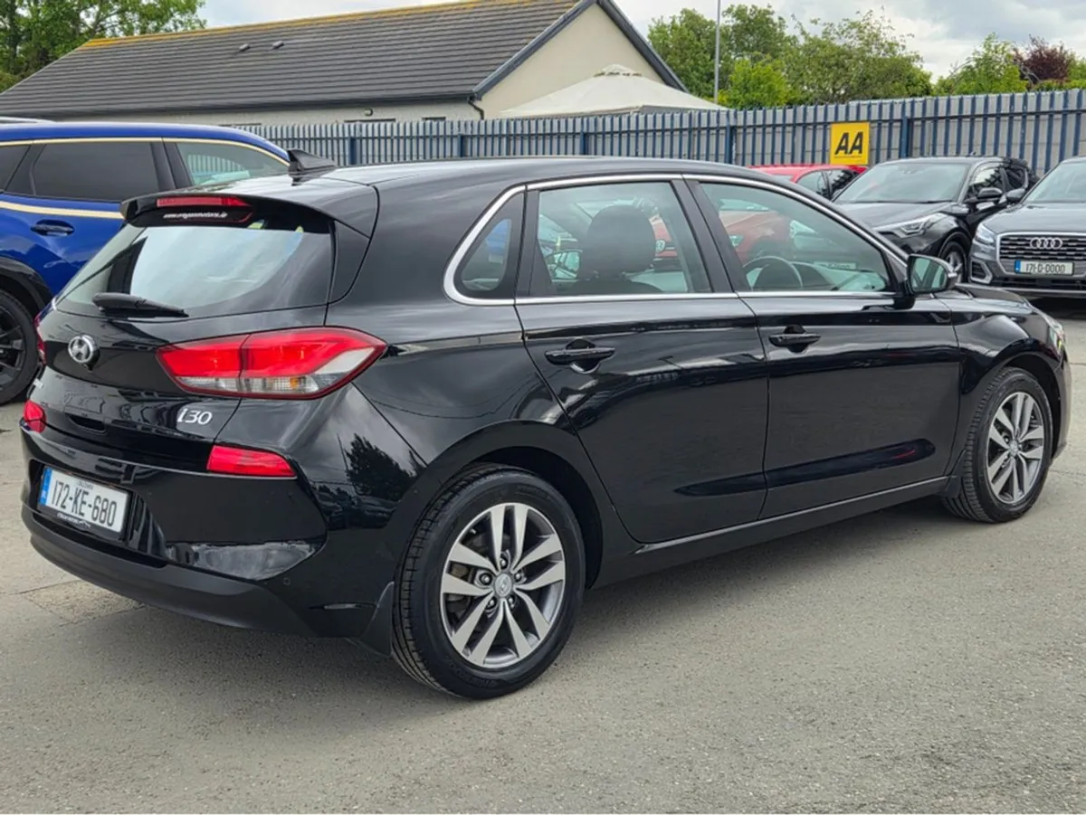 Hyundai i30 (172) I30 1.6 Crdi Deluxe Plus - Image 3
