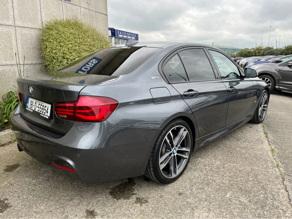 BMW 3 Series 330e M-sport Petrol Plug-in Hybrid S - Image 4