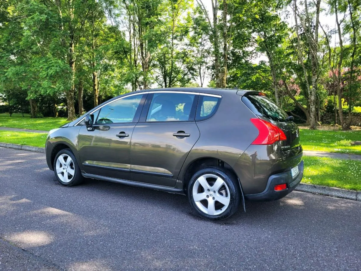 SPOTLESS 2011 PEUGEOT 3008 1.6 HDI. - Image 4