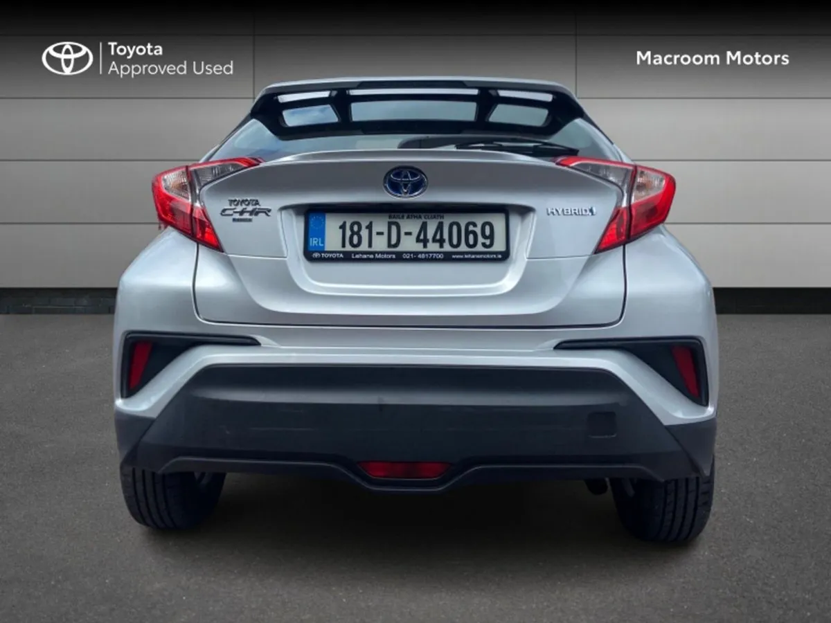 Toyota C-HR C-hr Hybrid Luna - Image 4