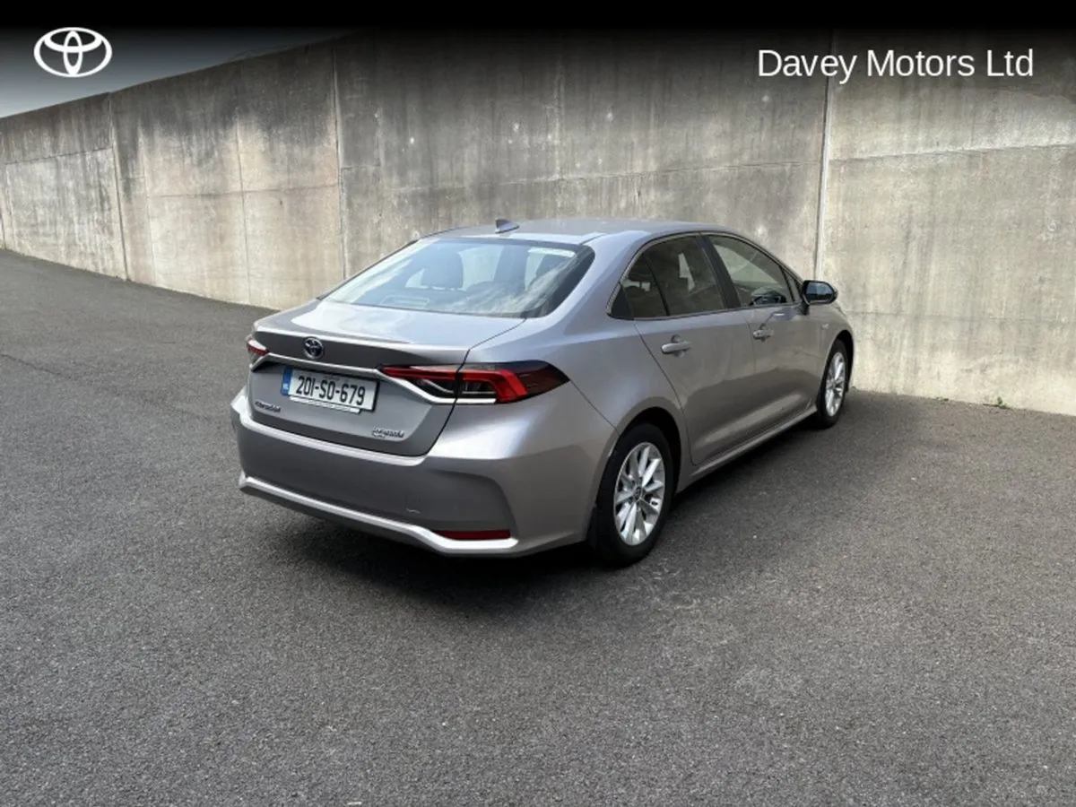 Toyota Corolla Luna SAL 4DR Auto - Image 2