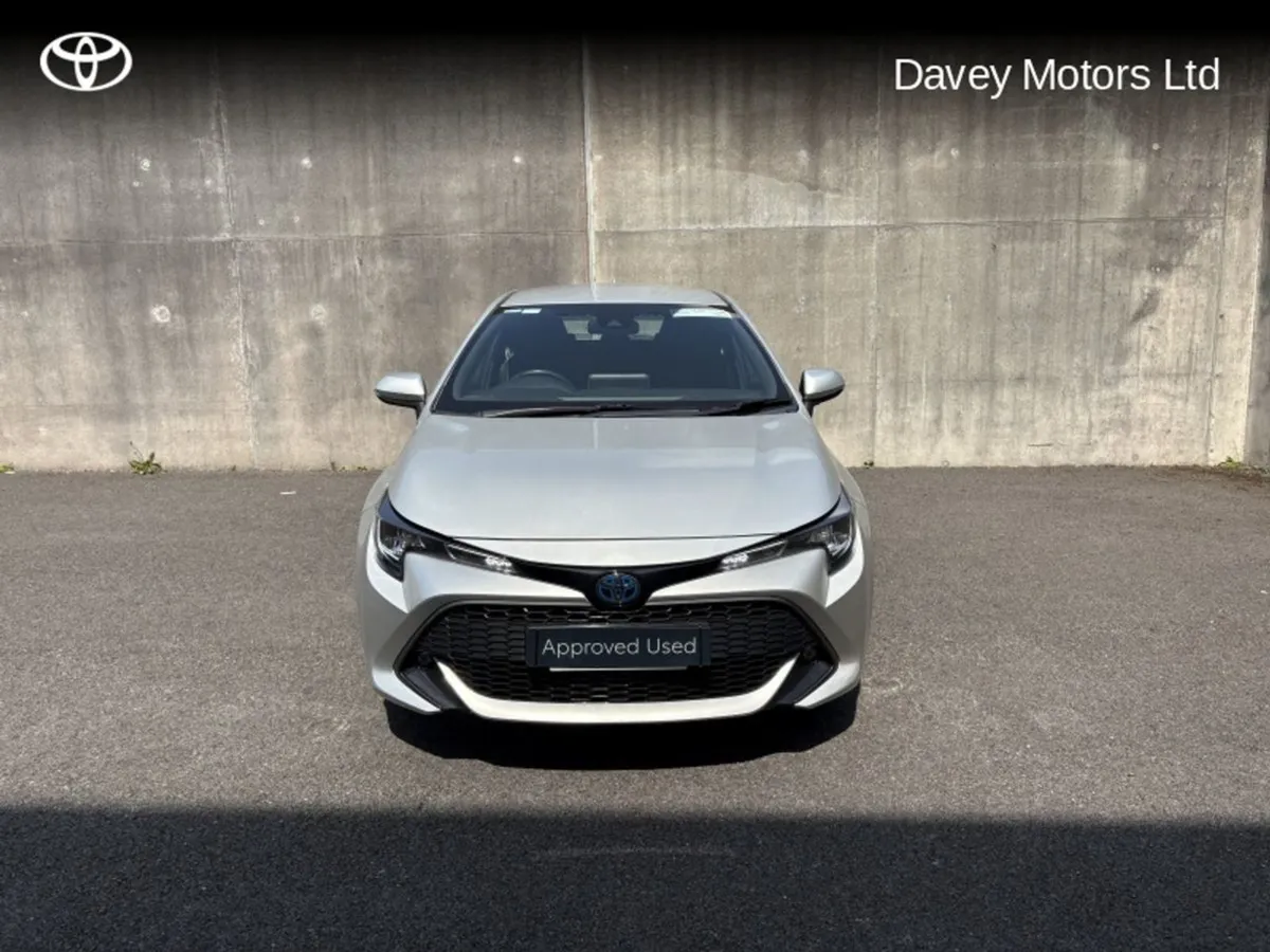 Toyota Corolla Luna H/B 4DR Auto Hybrid - Image 4
