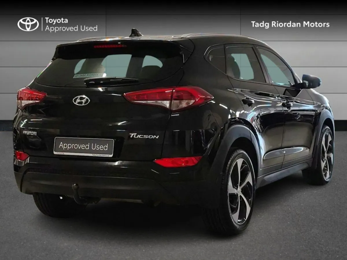 Hyundai Tucson Executive SE 5DR - Image 2
