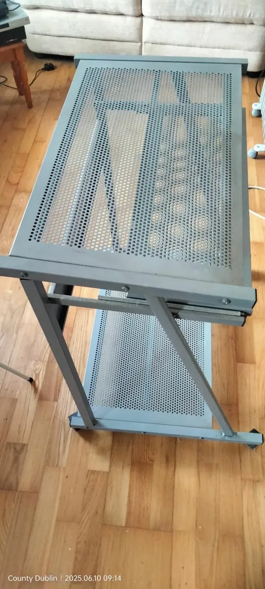 Metal Desk - Image 2