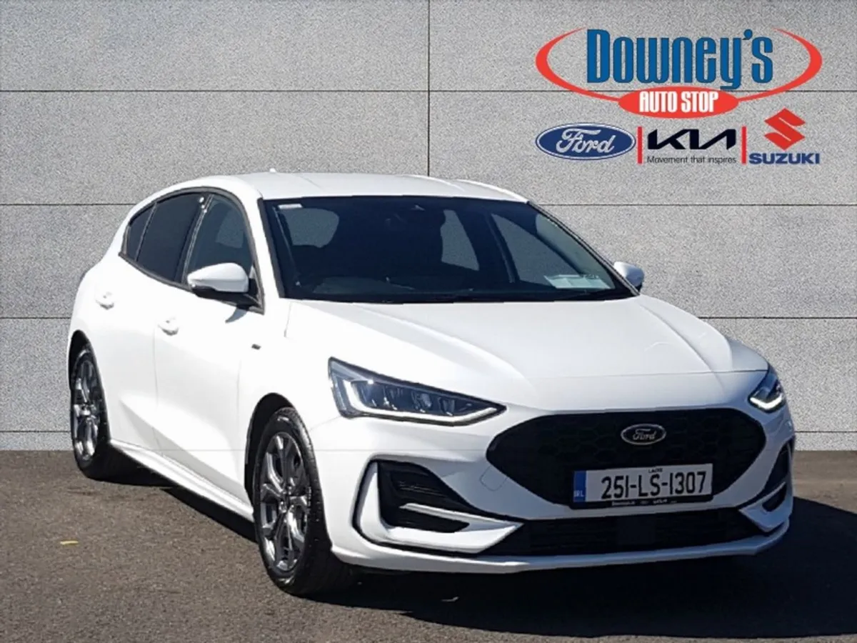 Ford Focus St-line 1.0 Petrol - Image 1