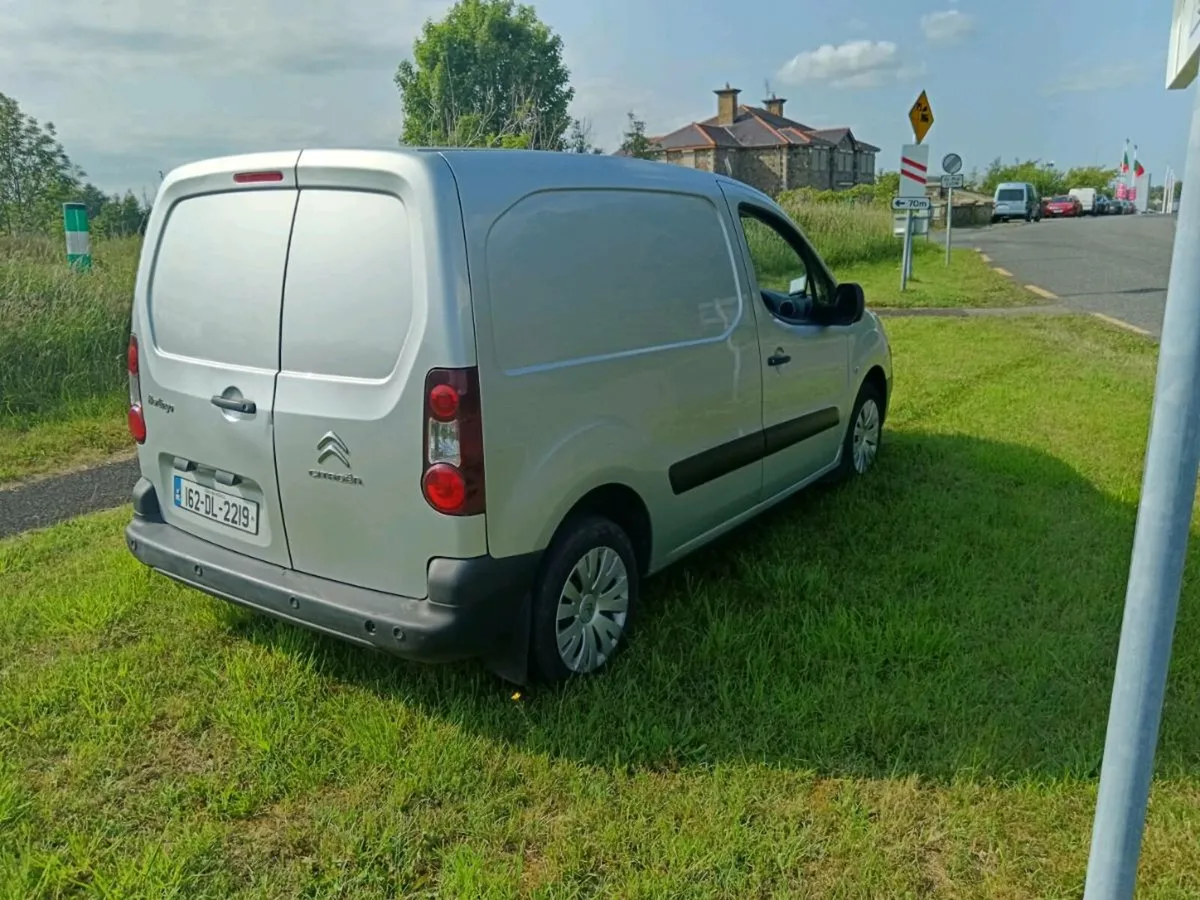 2016/162 citroen berlingo - Image 4
