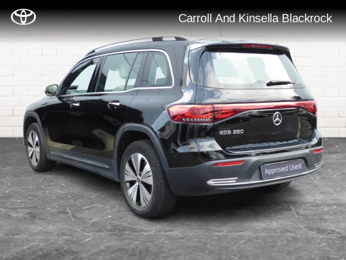 Mercedes-Benz EQB 250 7 Seater Electric 5DR Auto - Image 2