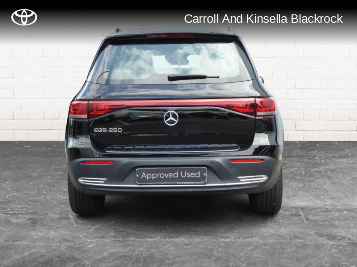 Mercedes-Benz EQB 250 7 Seater Electric 5DR Auto - Image 4
