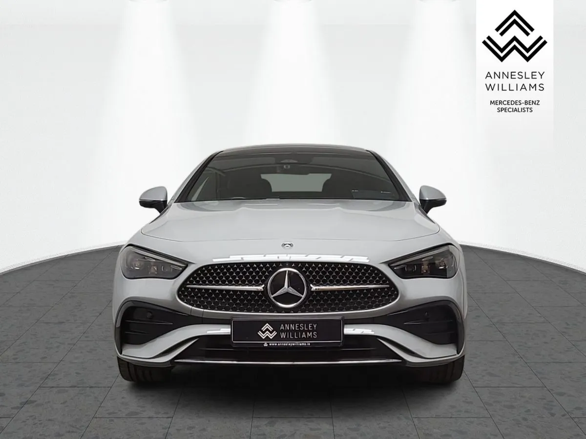 Mercedes-Benz CLE Cle300e AMG Premium - Image 3