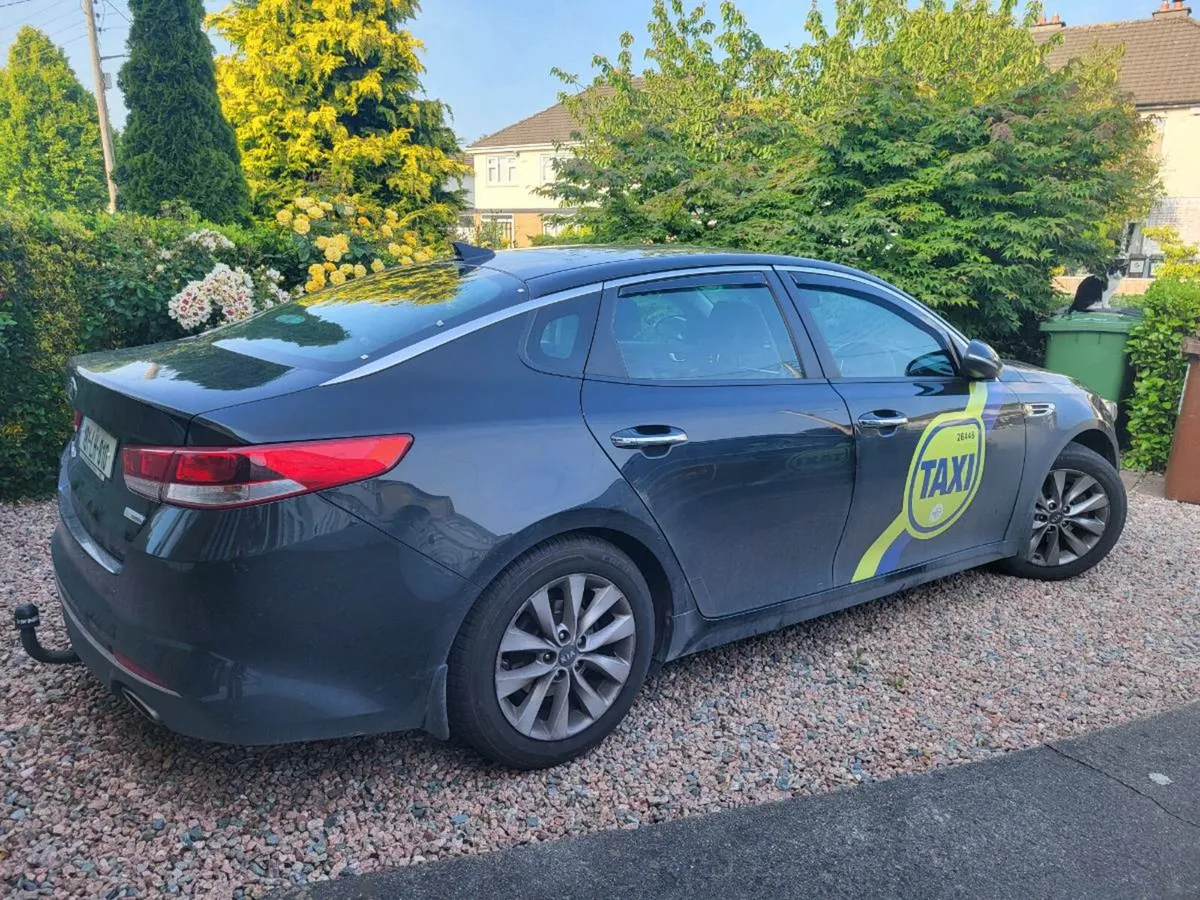 Taxi to rent - Image 2