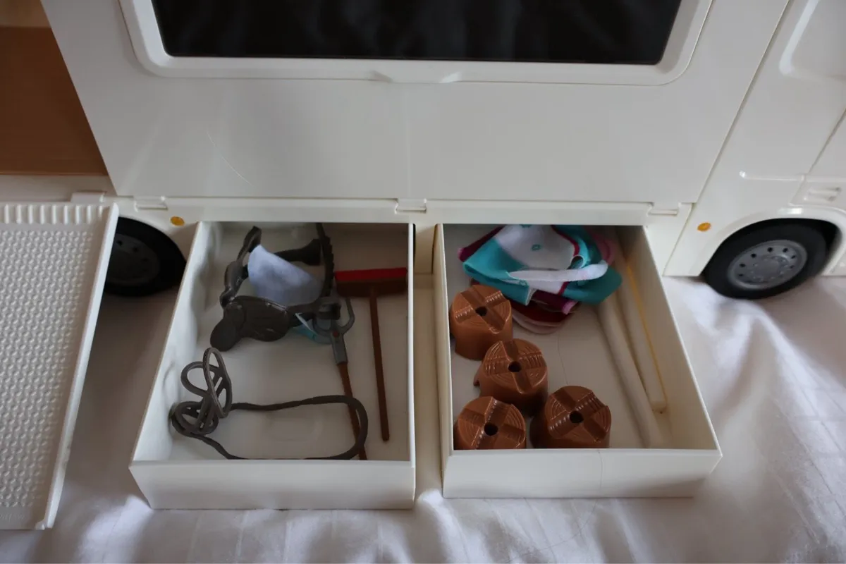 Schleich horse truck - Image 1