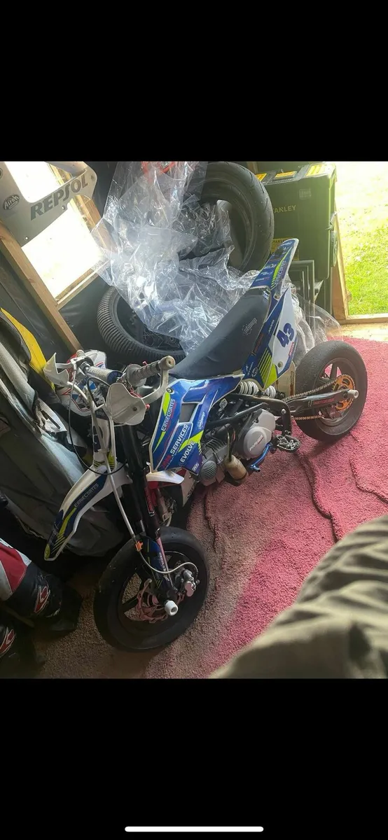 PIT BIKE - Image 1