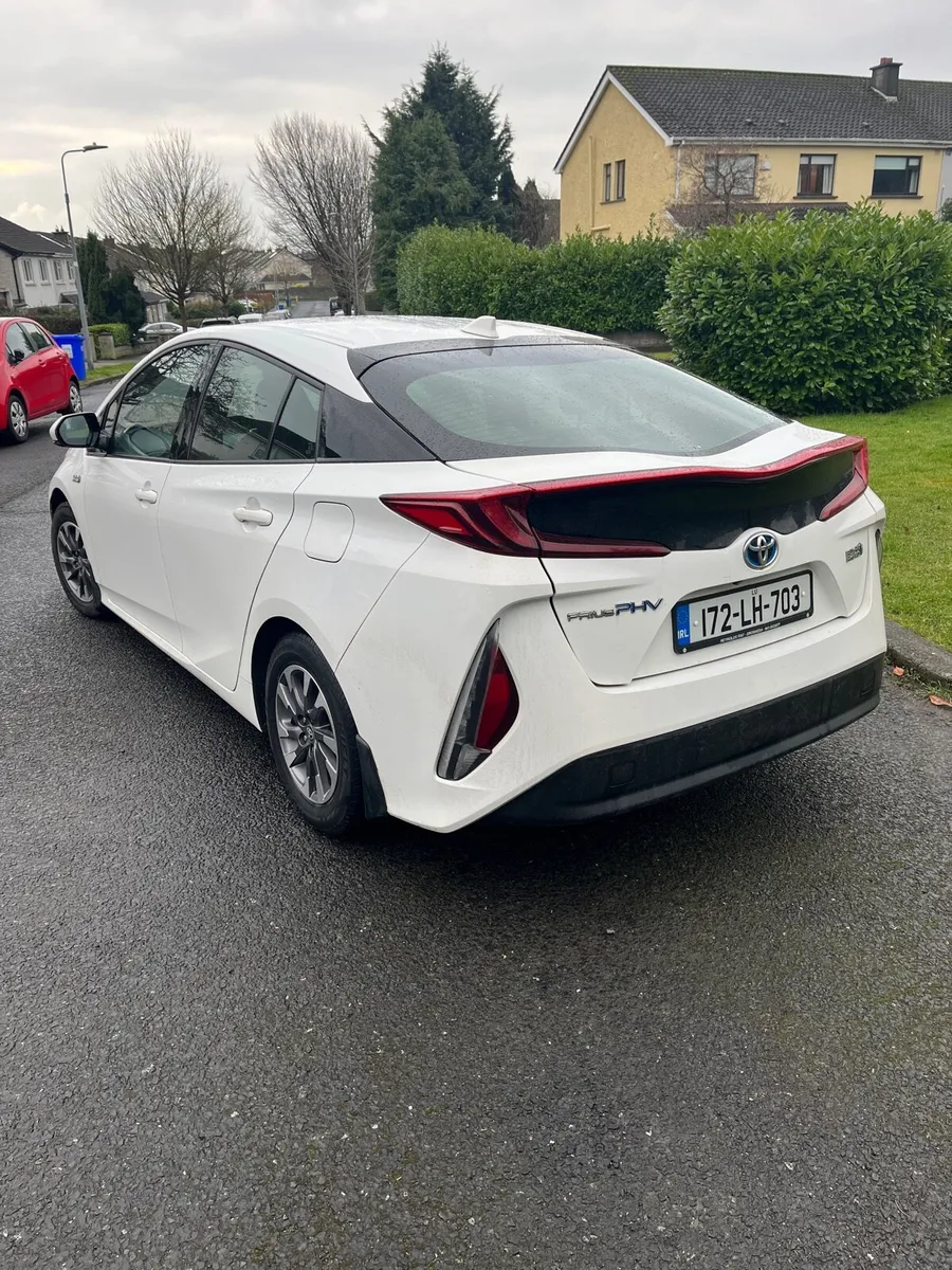 Prius plug in High Spec - Image 3