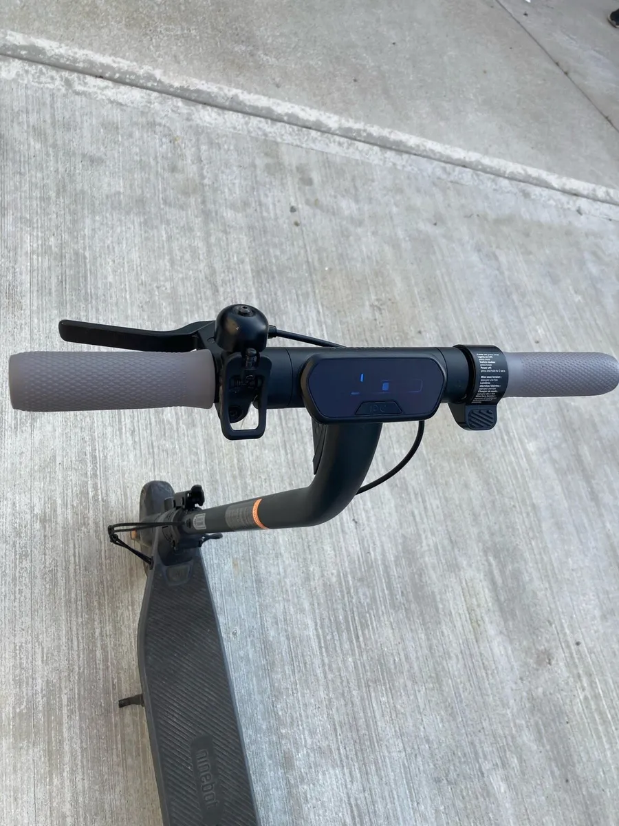 Electric Scooter - Image 3