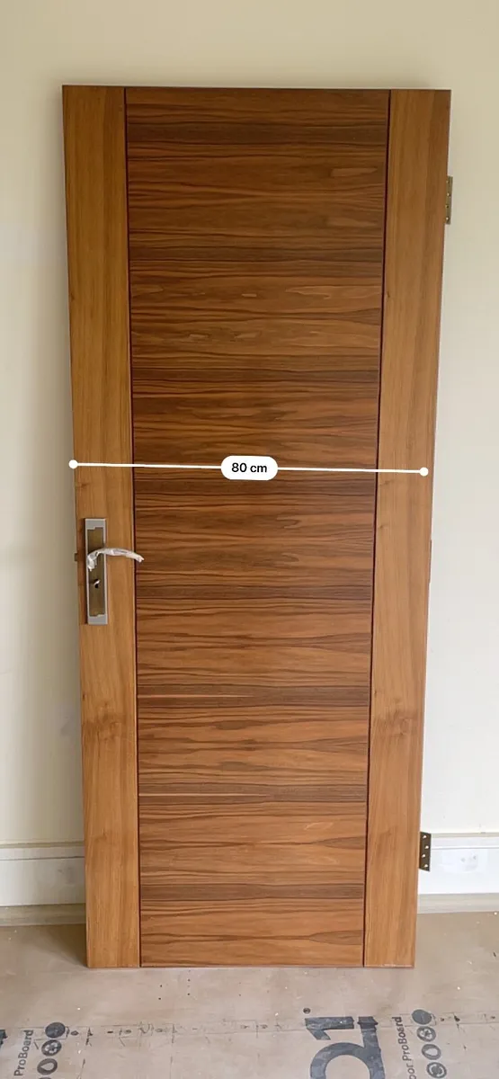 Door walnut - Image 1