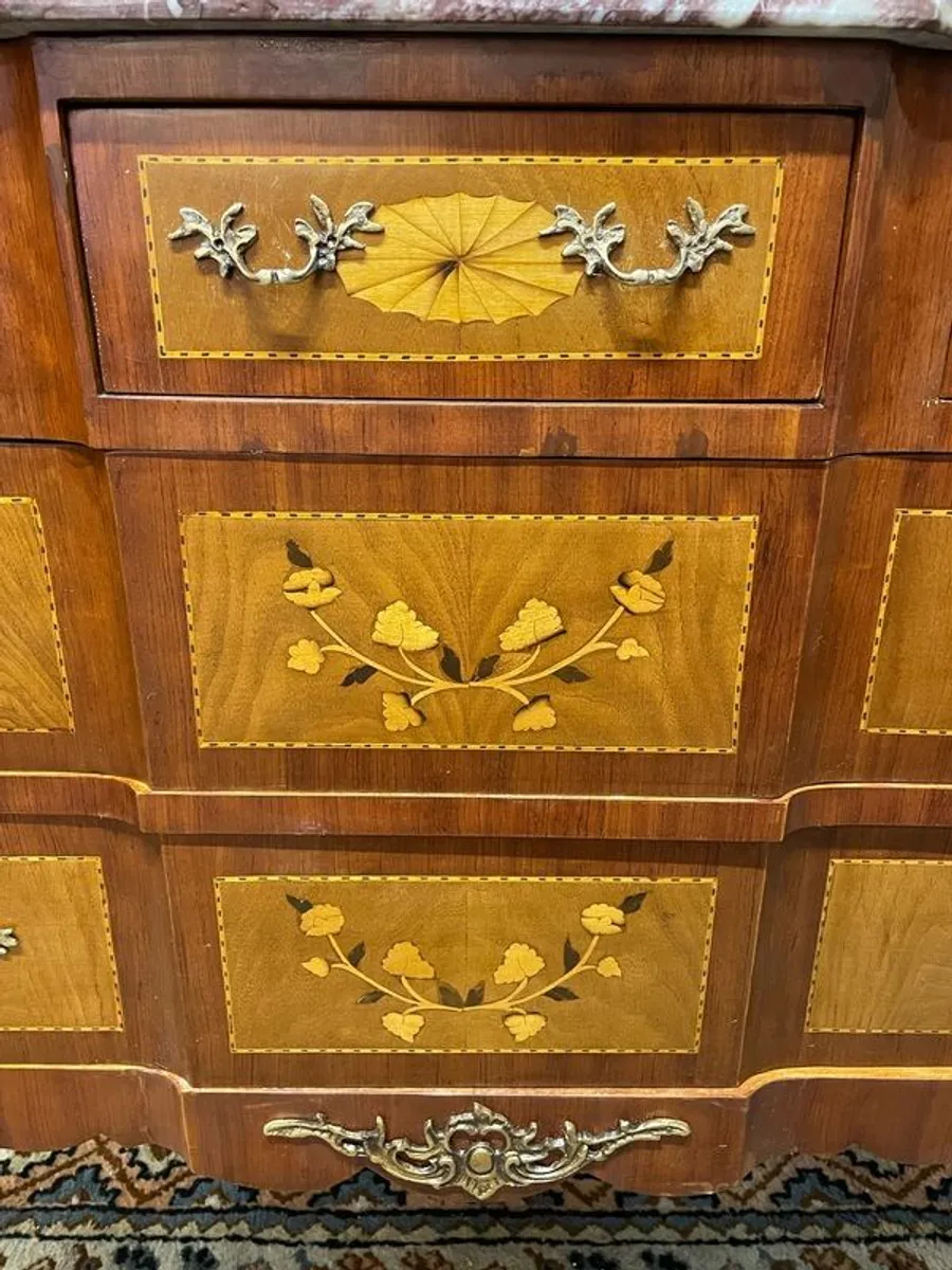 French Louis XV Style Marble Top Commode / Chest of Drawers - Image 4