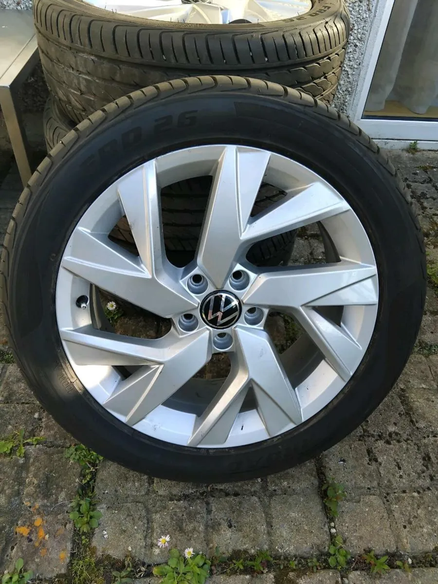 5x112 vw,alloys 95%tyres. - Image 1