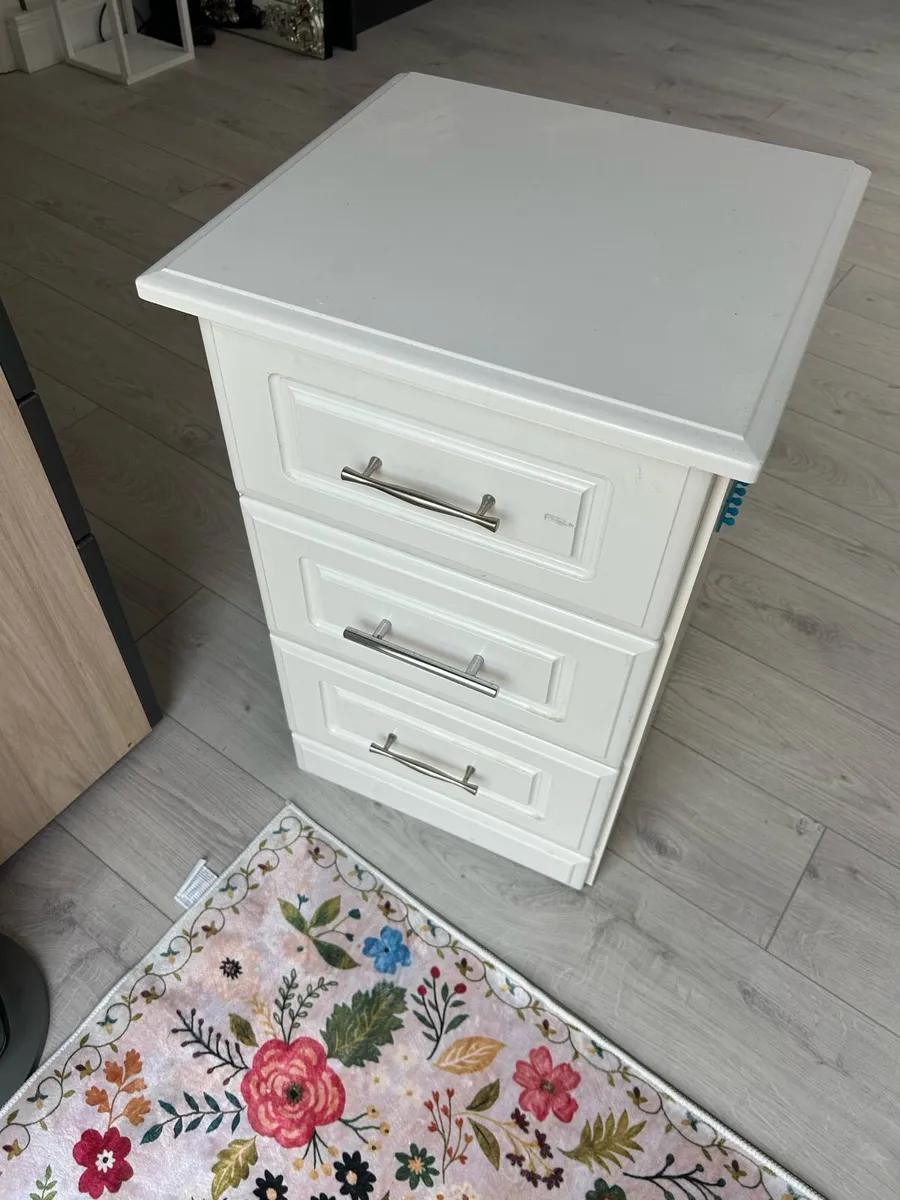 Bedside locker - Image 1