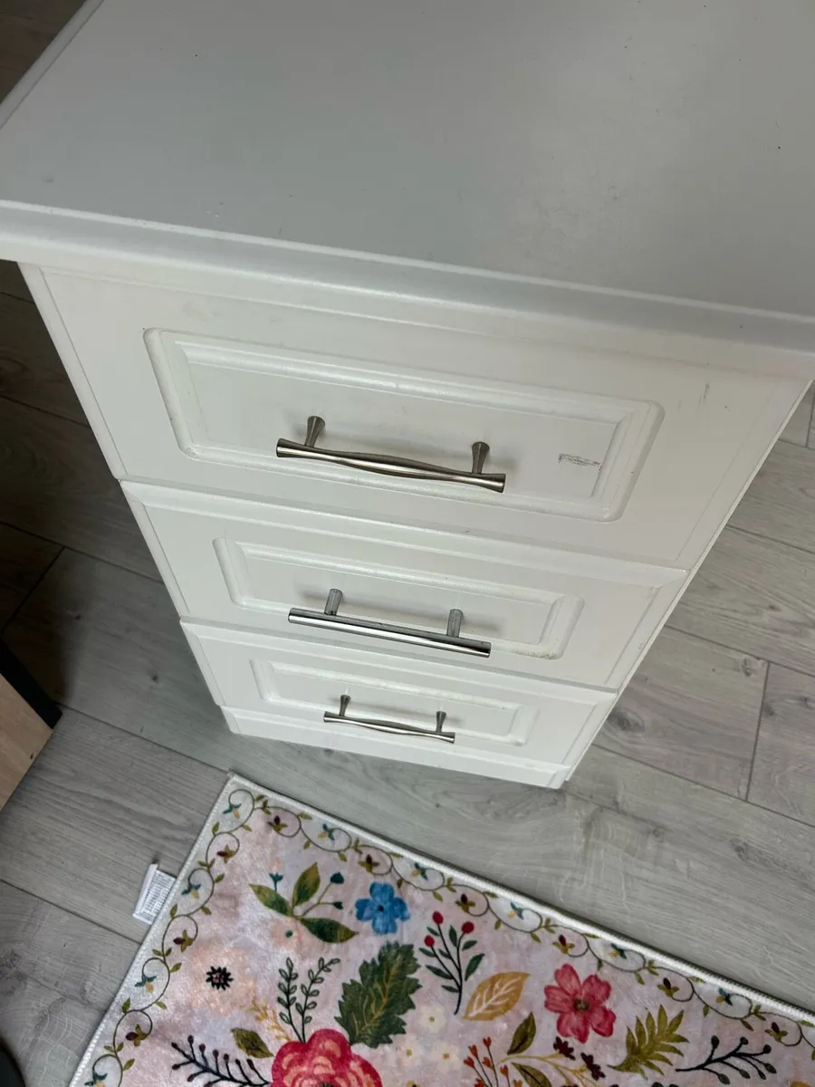 Bedside locker - Image 3