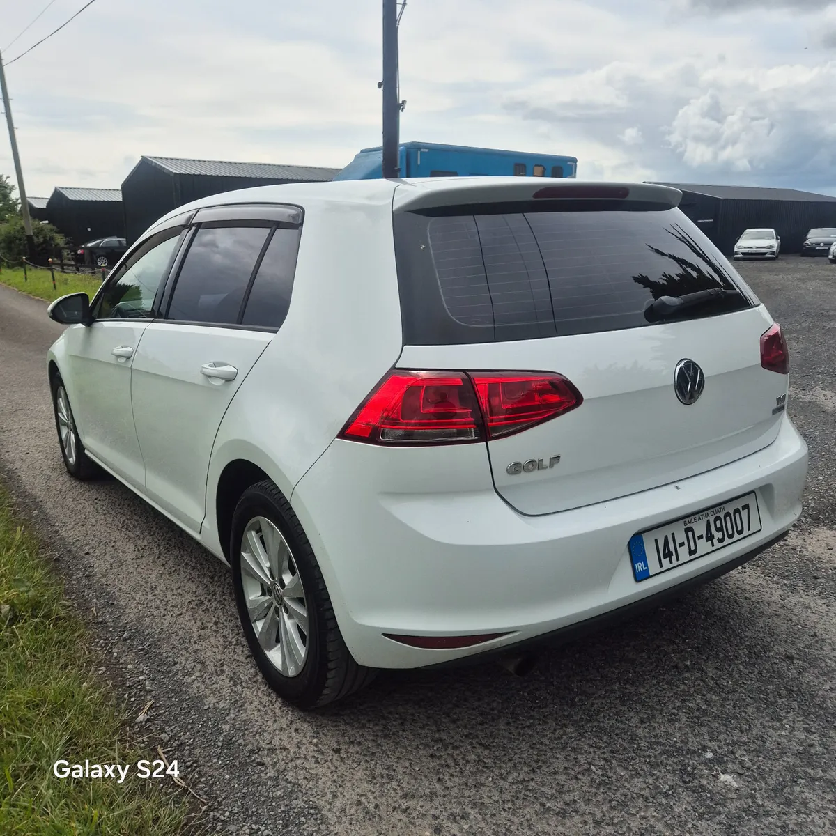 Volkswagen Golf 1.2 tsi petrol automatic - Image 4