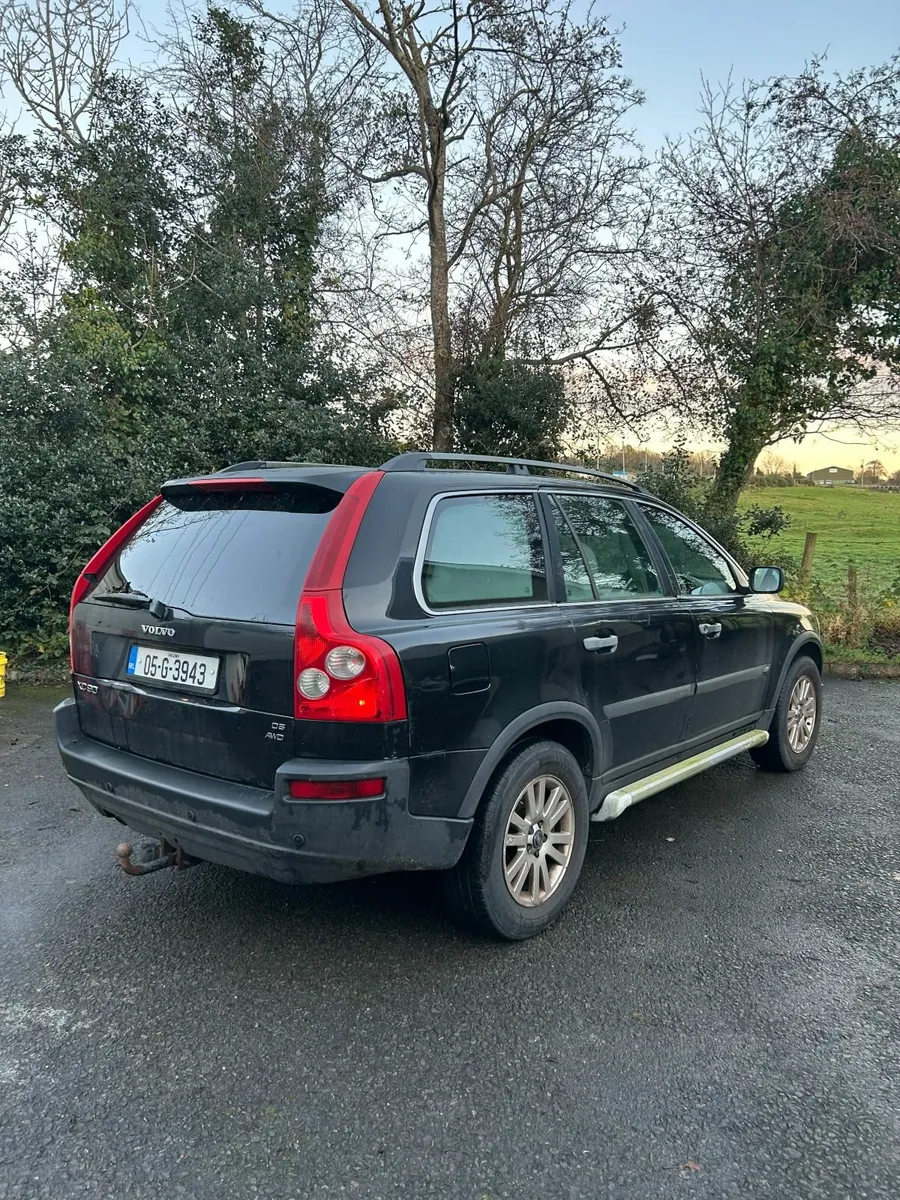 Volvo XC90 2005 - Image 2