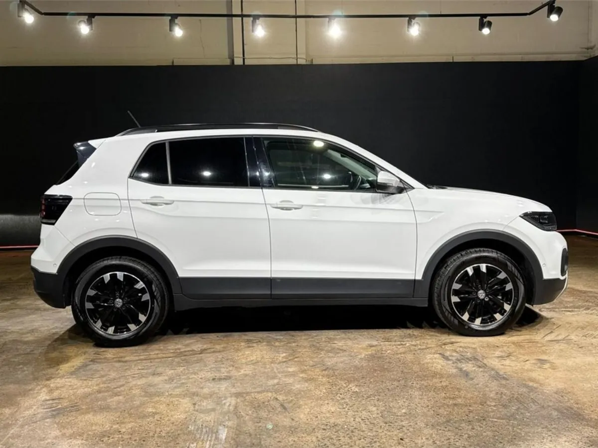 Volkswagen T-Cross Factory Alloys - Reverse Camera - Image 2