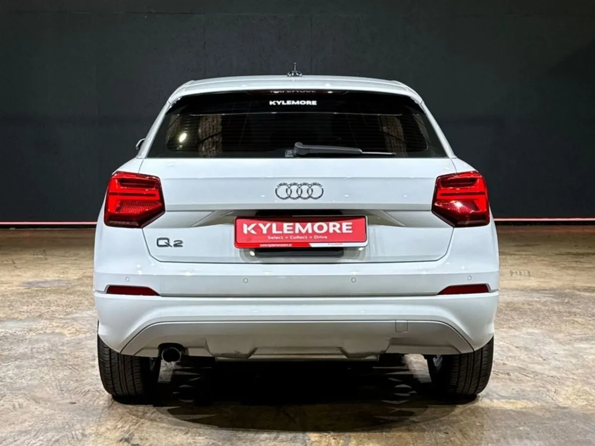 Audi Q2 1.0 Tfsi Automatic - Reverse Camera - Image 4