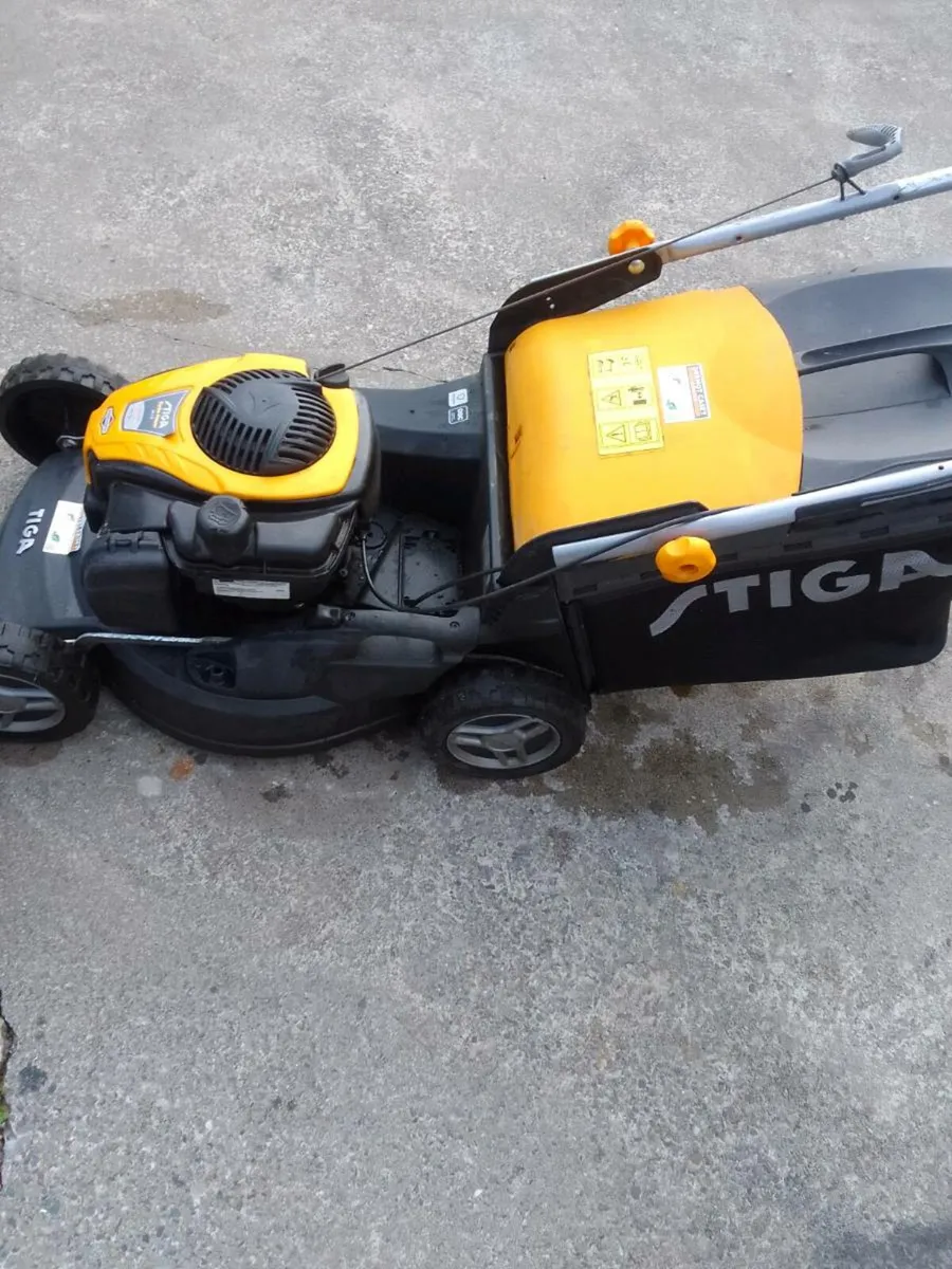 Stiga selfdrive lawnmower - Image 2