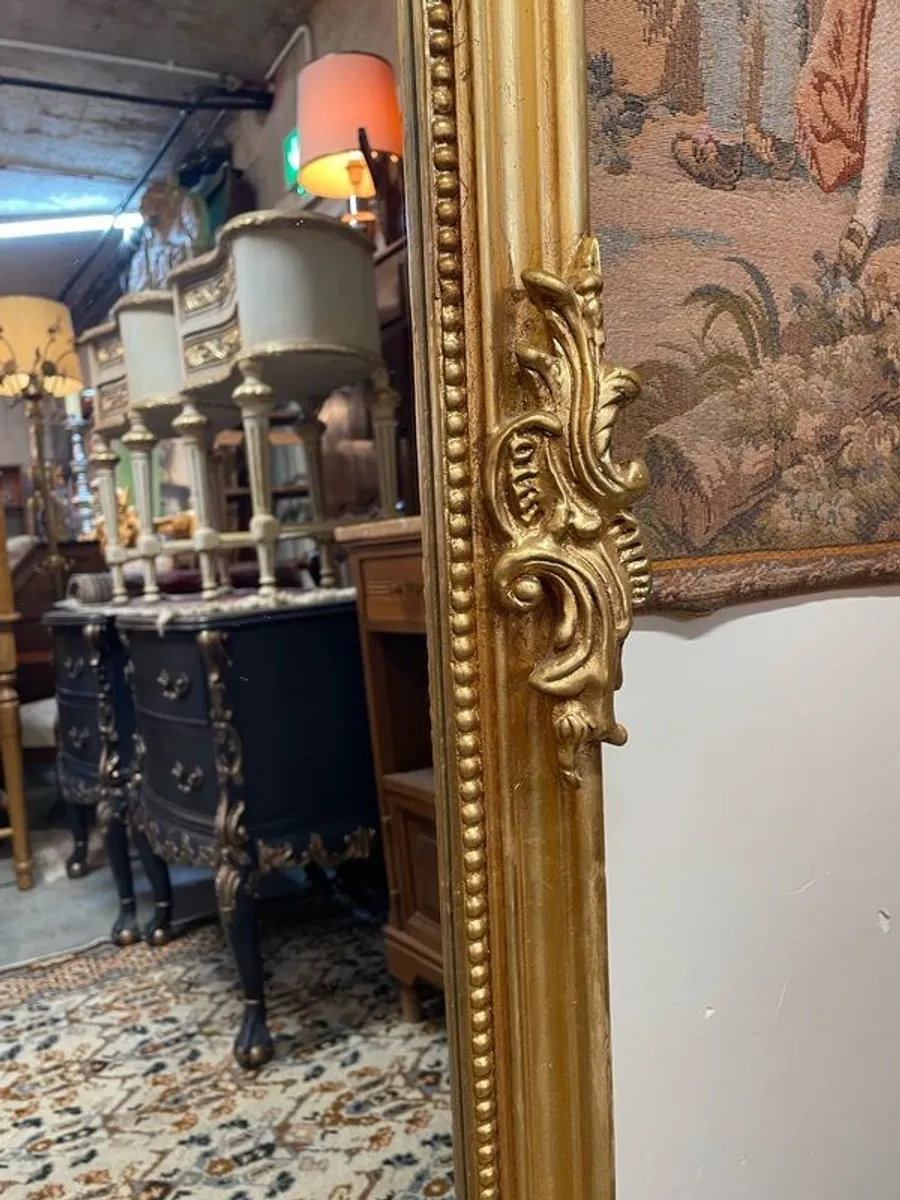 Beautful Long & Narrow Gilt Wood Panel Mirror. - Image 3
