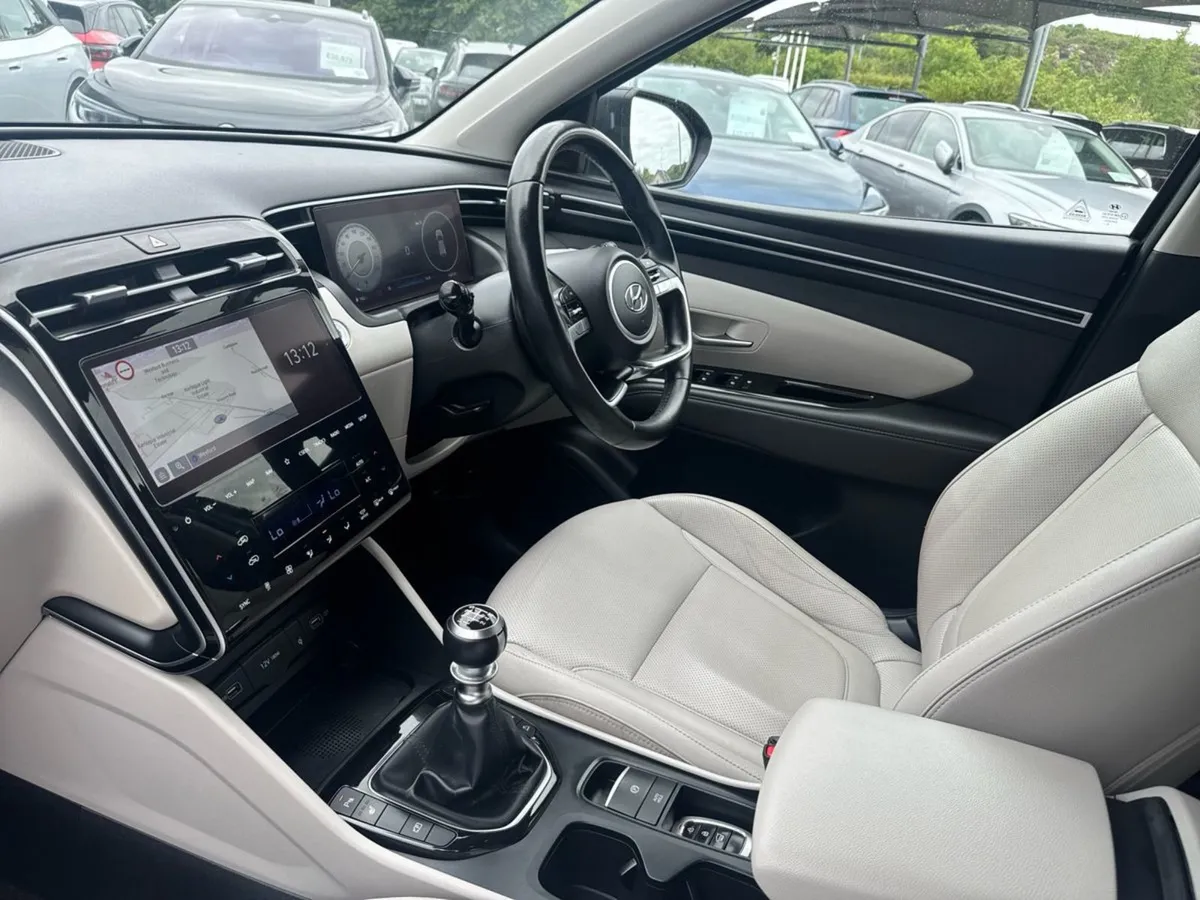 Hyundai Tucson Executive Plus 1.6d Manual - Image 3