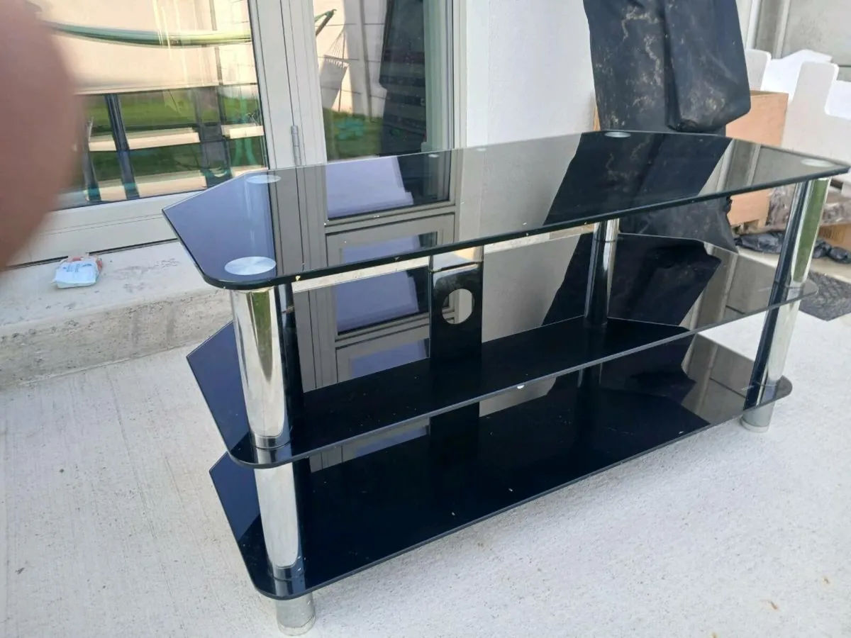 Tv stand - Image 1