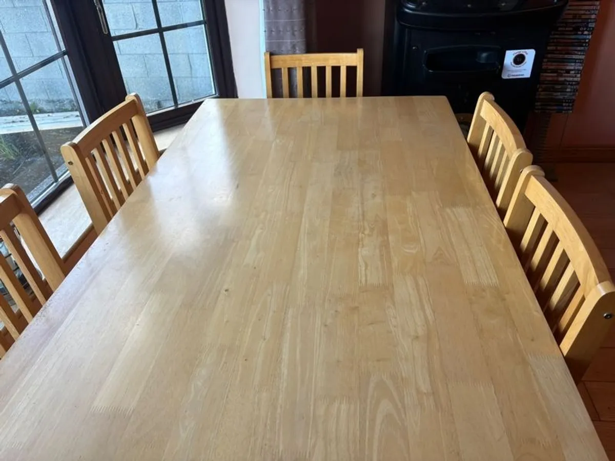 Dining table - Image 3