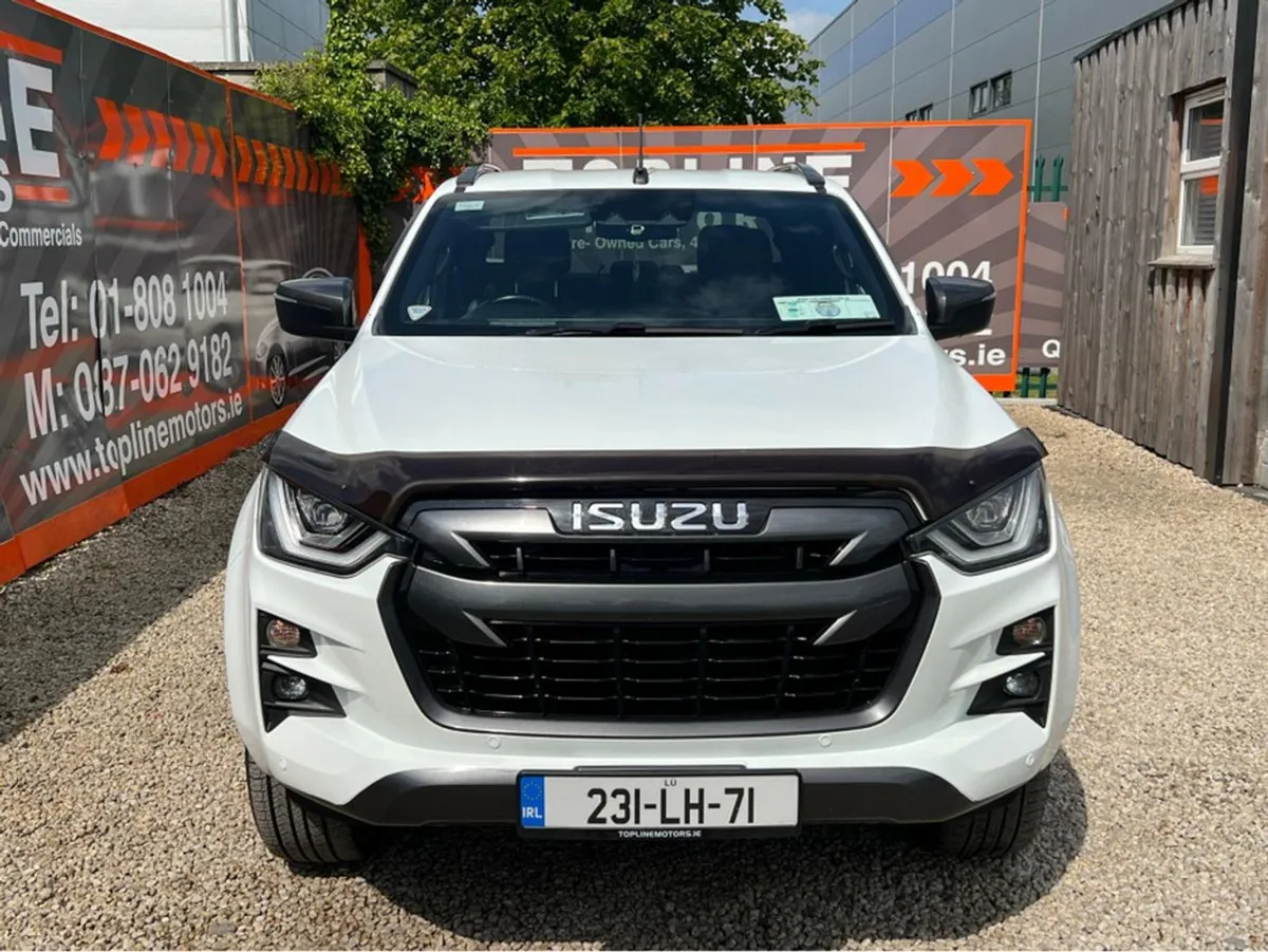 Isuzu D-Max  stunning Crew-cab//leather//auto//ne - Image 4