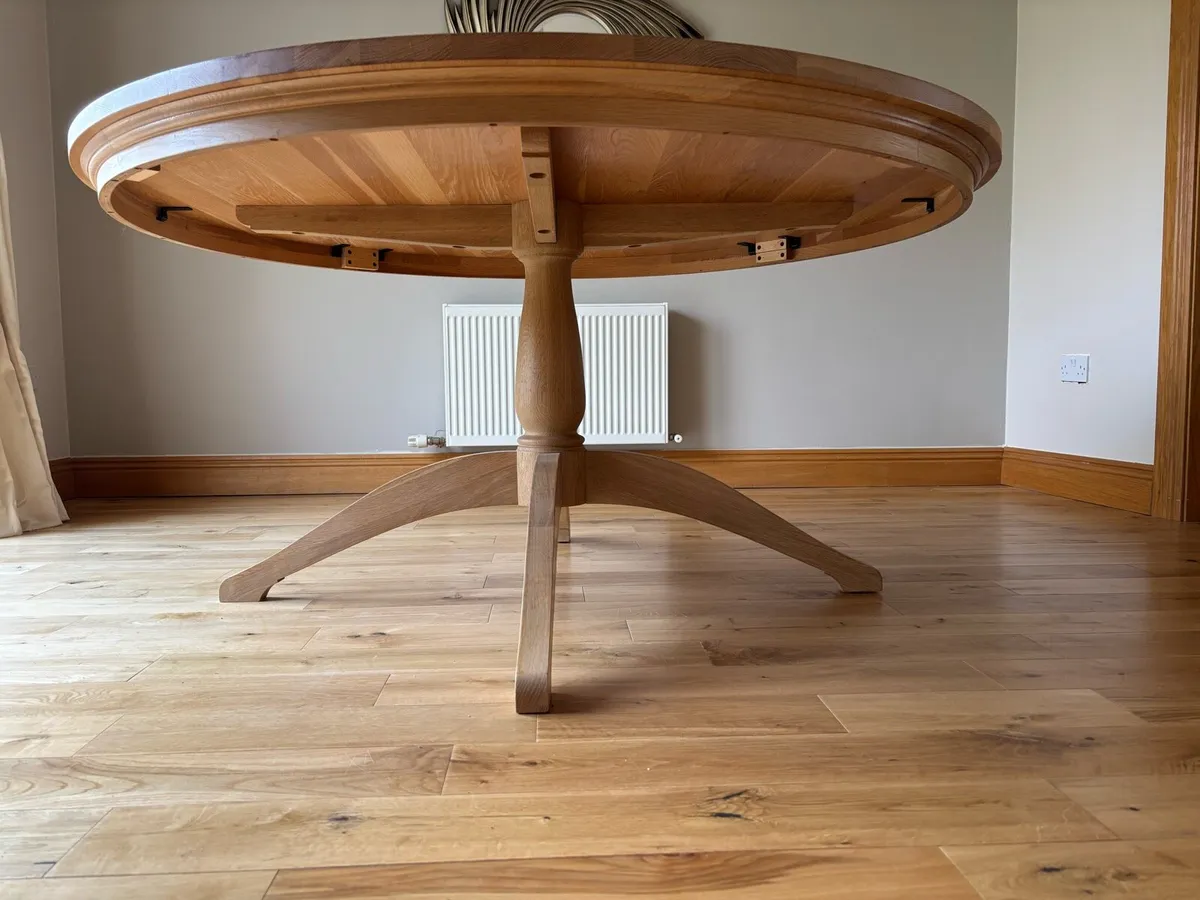 Dinning table solid oak white washed - Image 2