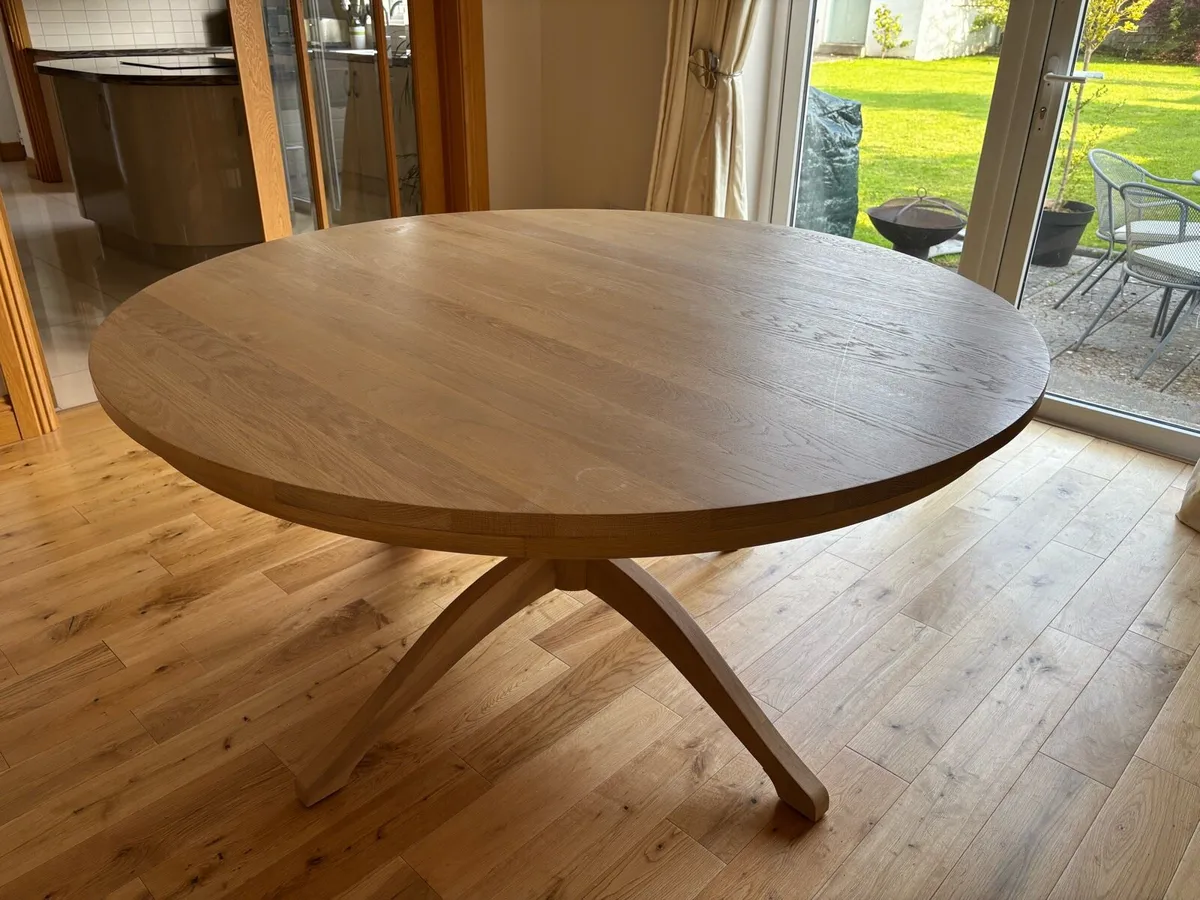 Dinning table solid oak white washed - Image 3
