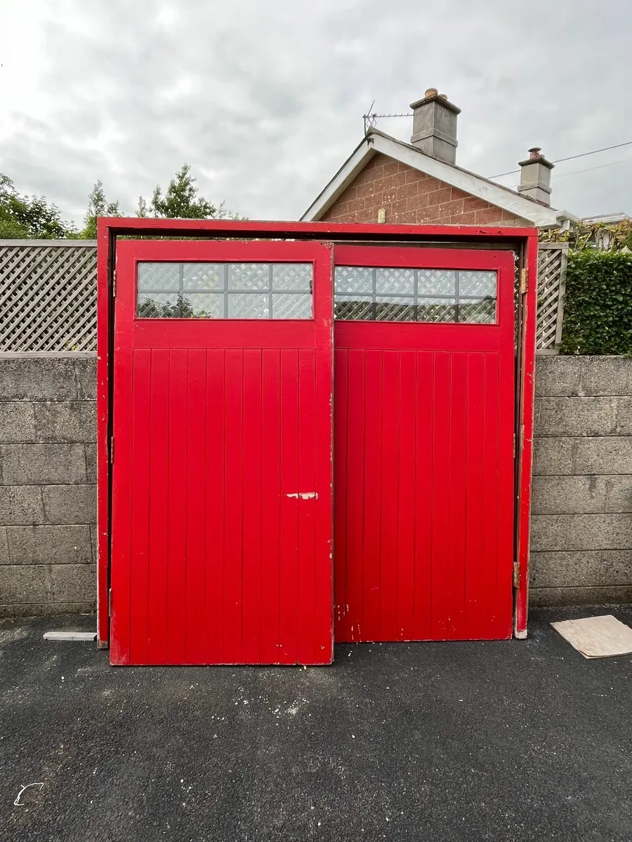 Garage Doors and Frame - Image 2