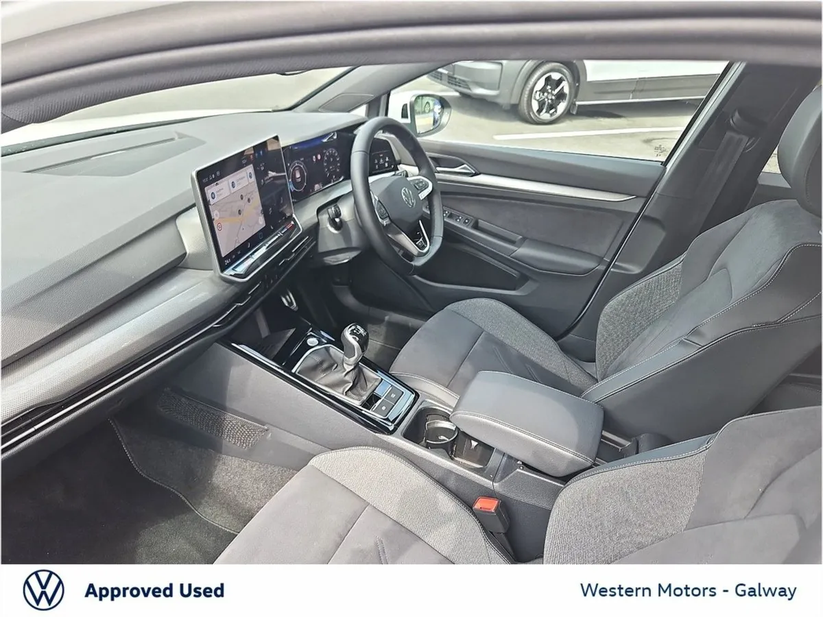 Volkswagen Golf Edition 50  Illuminated Front Log - Image 4