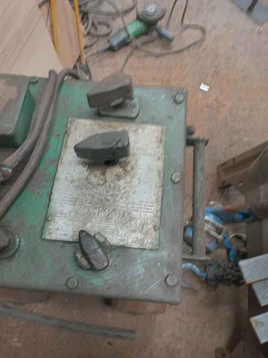 Antique oil cooled welder antique compressor and a - Image 3
